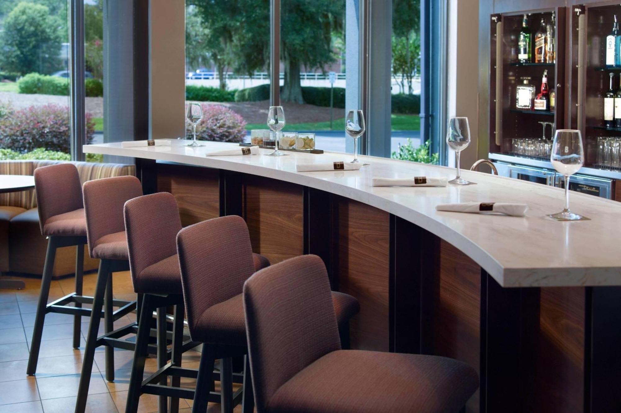 Courtyard By Marriott Downtown/capital 3*